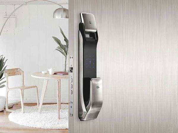 宏伟24小时上门开锁公司