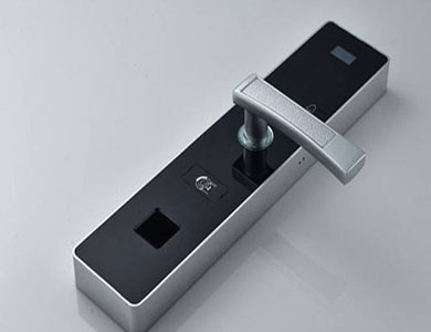 宏伟24小时上门开锁公司